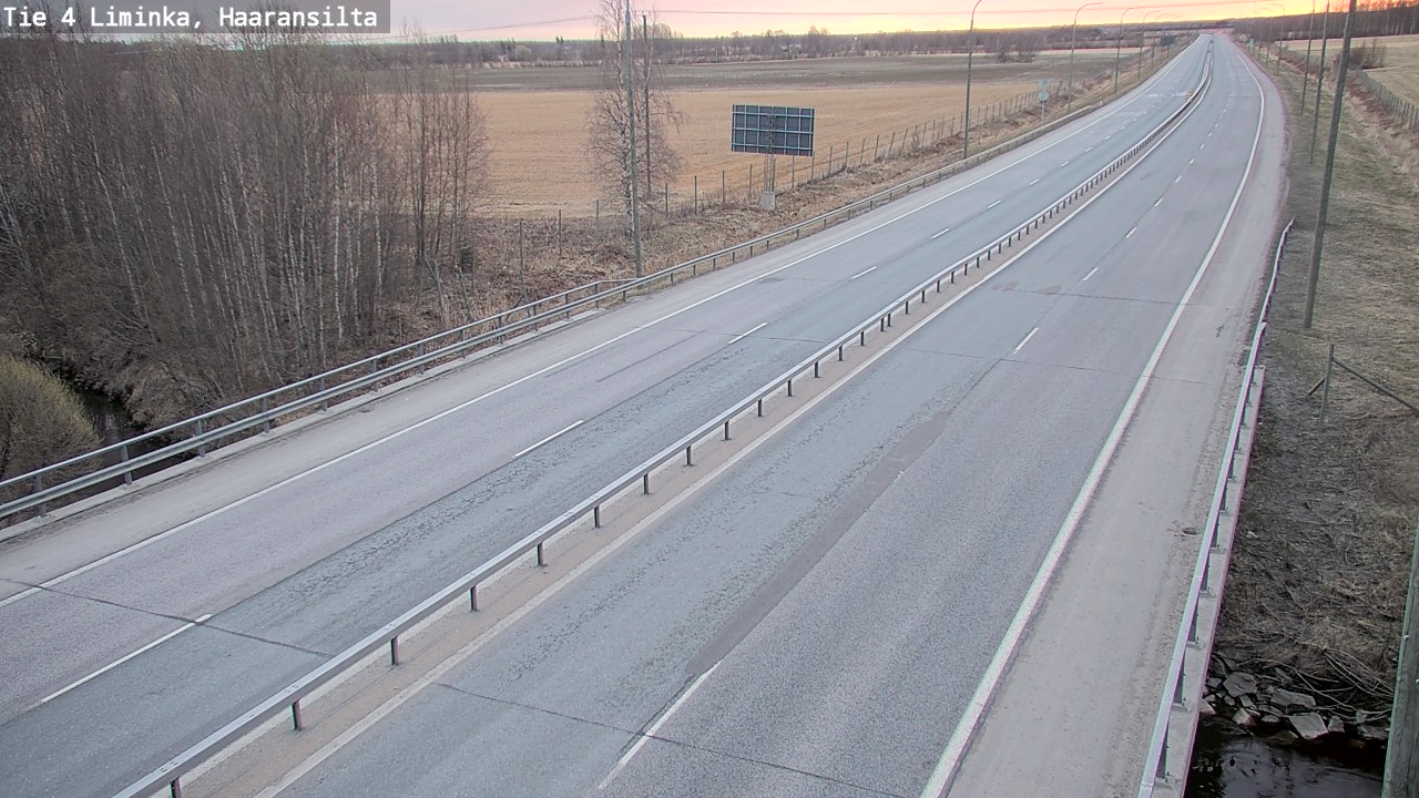 Weather Camera Image Road 4 Liminka, Haaransilta, Liminka, Pohjois-Pohjanmaa
