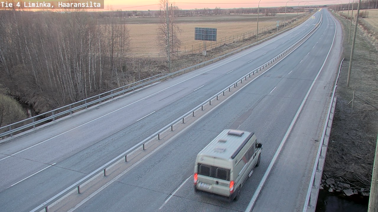 Weather Camera Image Road 4 Liminka, Haaransilta, Liminka, Pohjois-Pohjanmaa