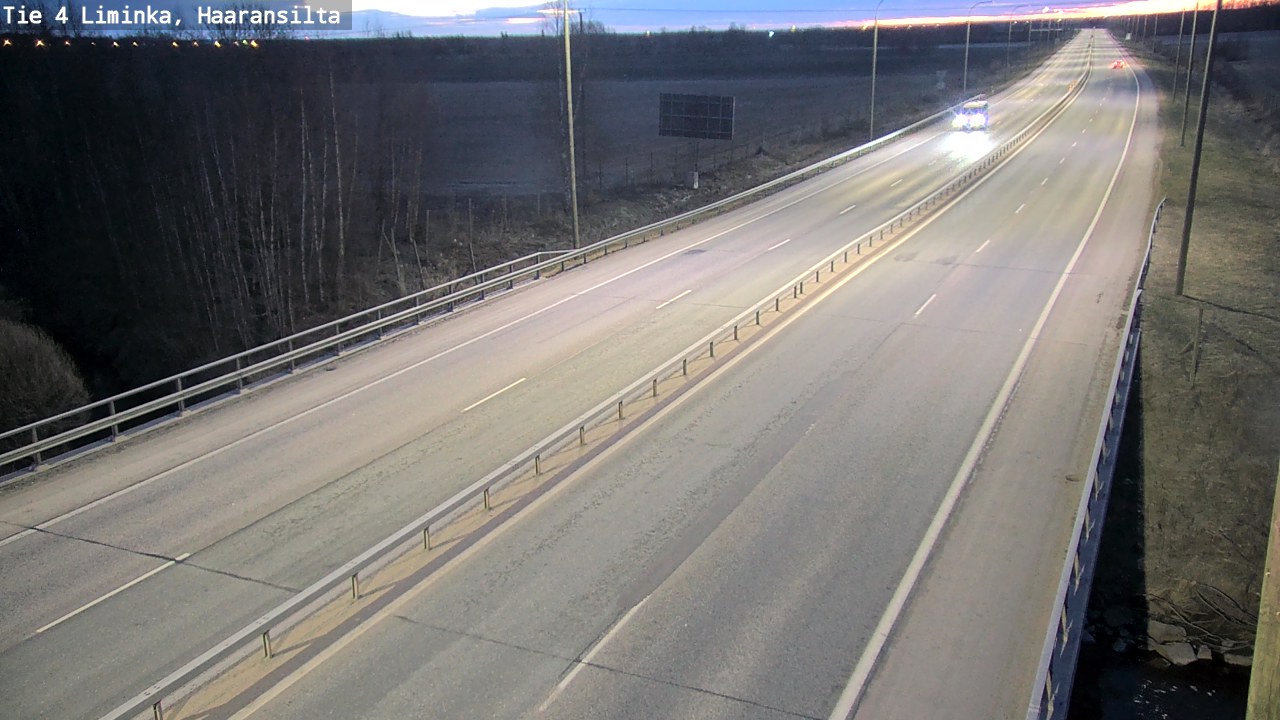 Weather Camera Image Road 4 Liminka, Haaransilta, Liminka, Pohjois-Pohjanmaa