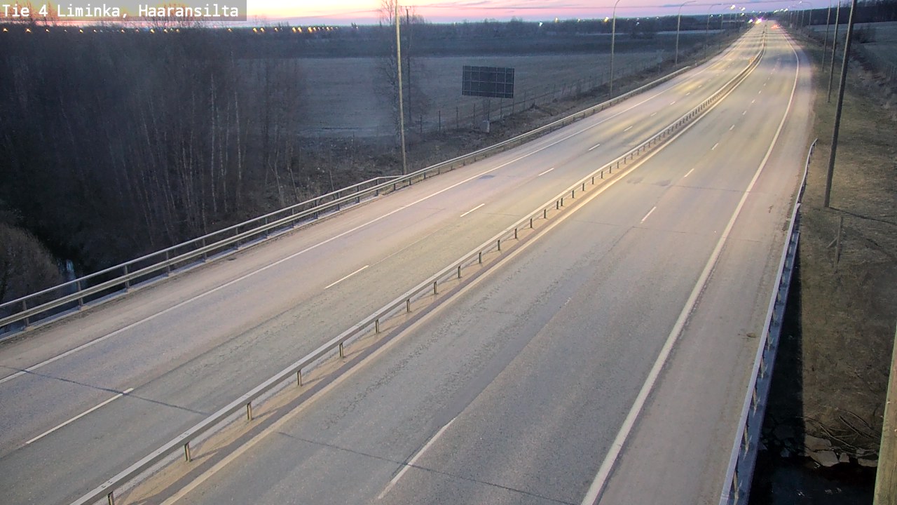 Weather Camera Image Road 4 Liminka, Haaransilta, Liminka, Pohjois-Pohjanmaa