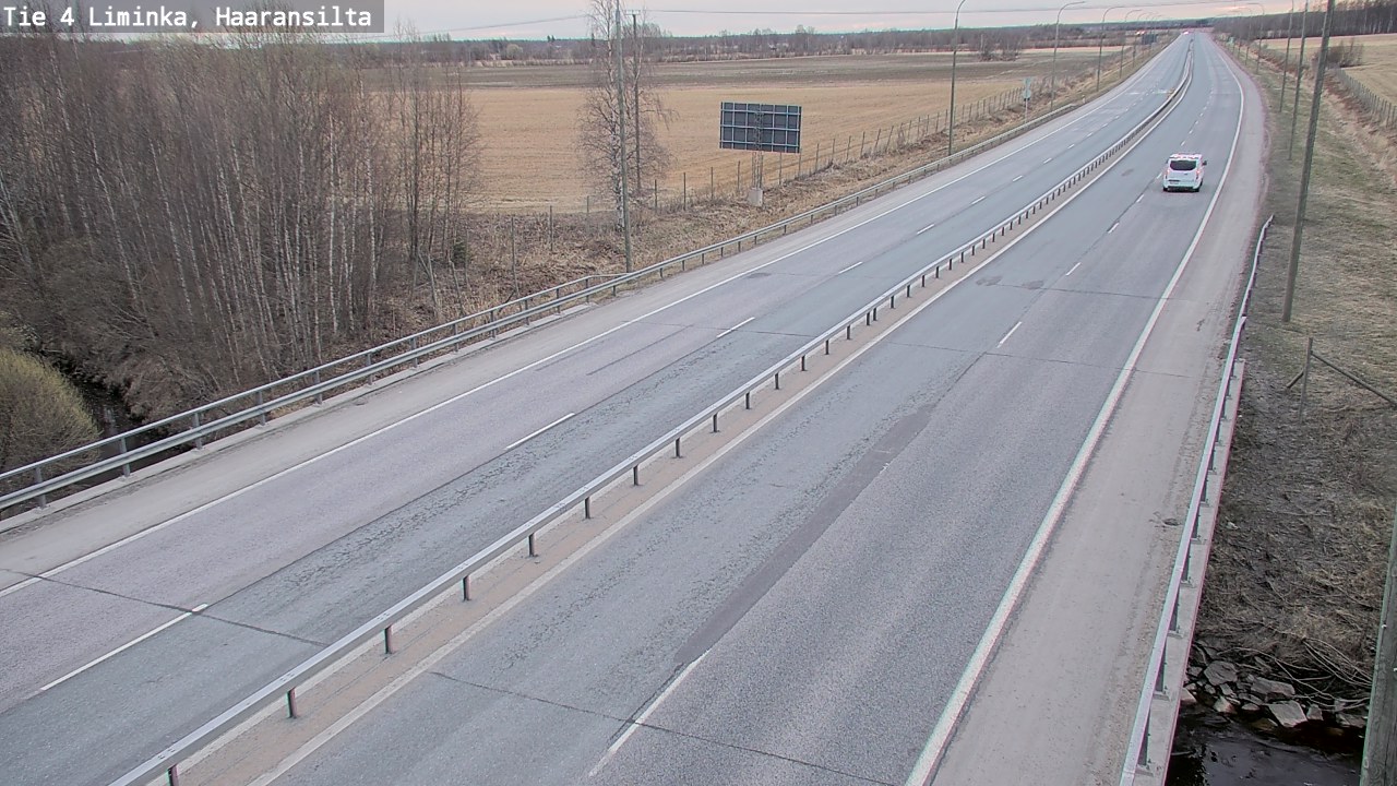 Weather Camera Image Road 4 Liminka, Haaransilta, Liminka, Pohjois-Pohjanmaa