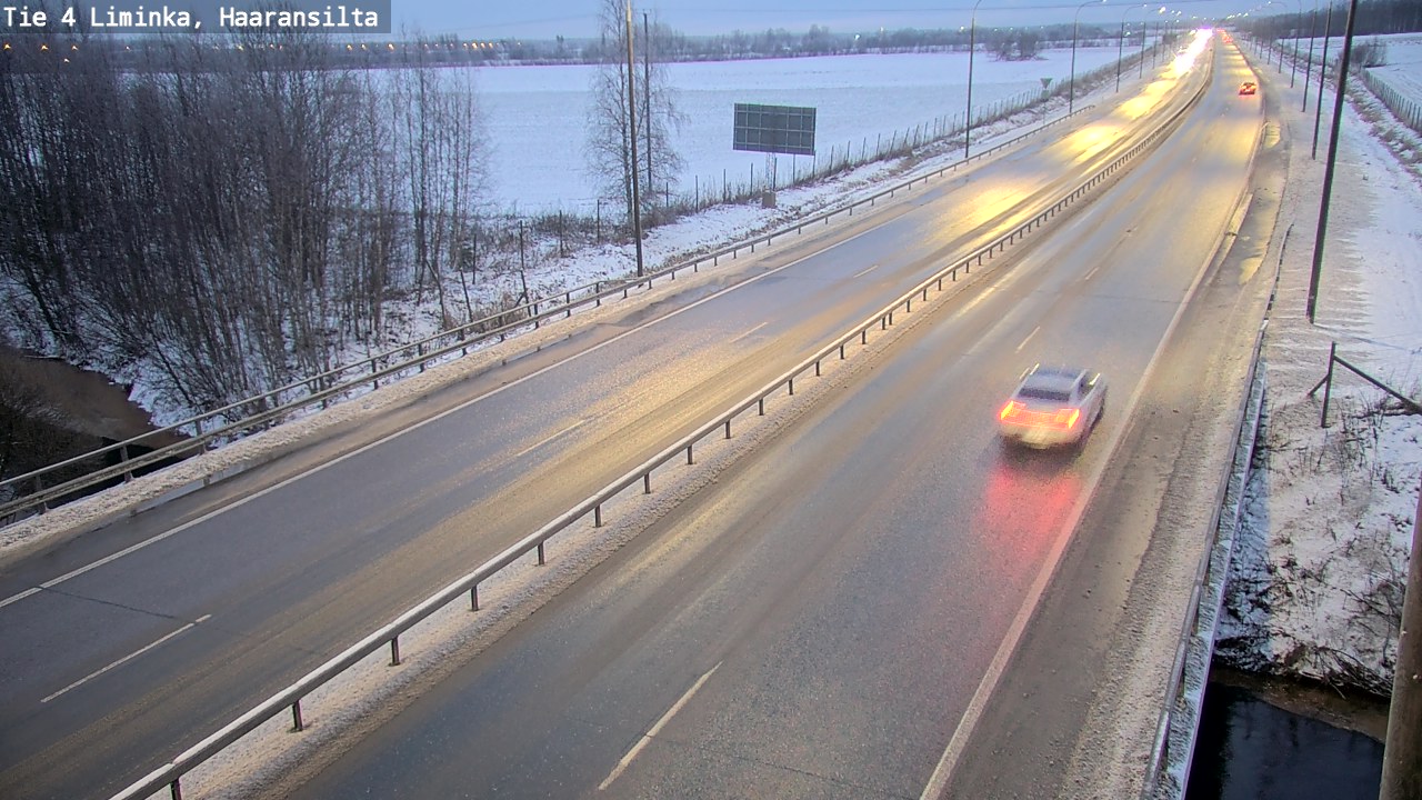 Weather Camera Image Väg 4 Limingo, Haaransilta, Liminka, Pohjois-Pohjanmaa