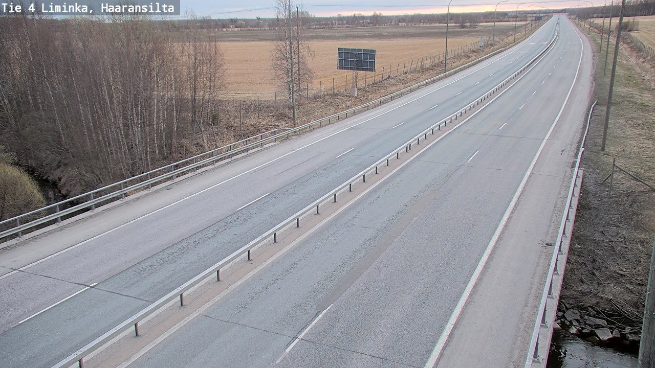 Weather Camera Image Road 4 Liminka, Haaransilta, Liminka, Pohjois-Pohjanmaa