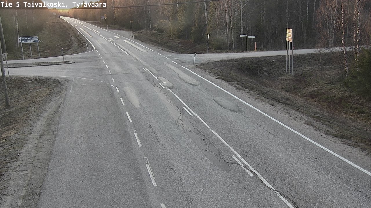Weather Camera Image Road 5 Taivalkoski, Tyrävaara, Taivalkoski, Pohjois-Pohjanmaa