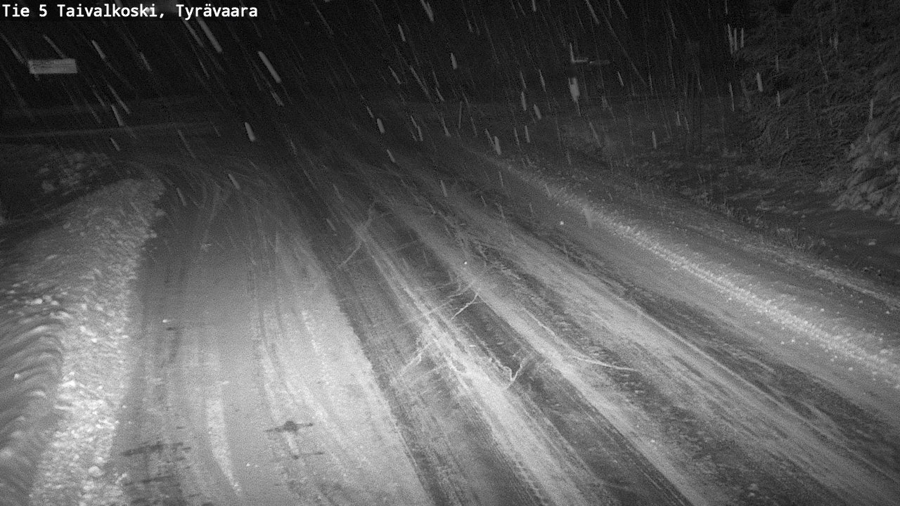Weather Camera Image Road 5 Taivalkoski, Tyrävaara, Taivalkoski, Pohjois-Pohjanmaa