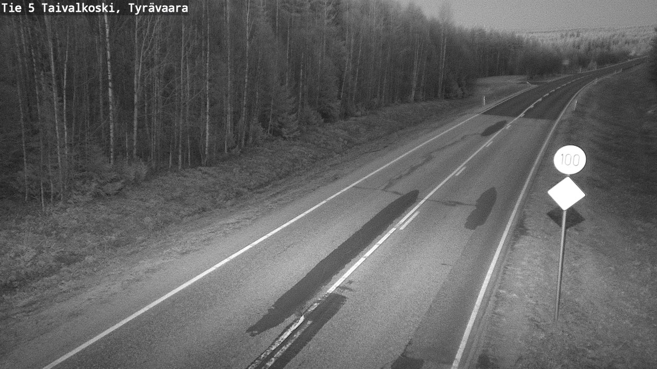 Weather Camera Image Road 5 Taivalkoski, Tyrävaara, Taivalkoski, Pohjois-Pohjanmaa