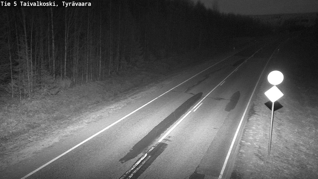 Weather Camera Image Road 5 Taivalkoski, Tyrävaara, Taivalkoski, Pohjois-Pohjanmaa