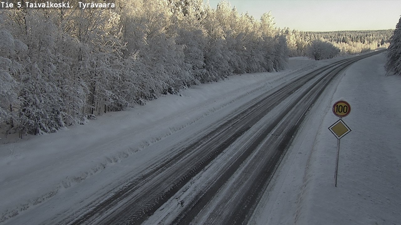 Weather Camera Image Road 5 Taivalkoski, Tyrävaara, Taivalkoski, Pohjois-Pohjanmaa
