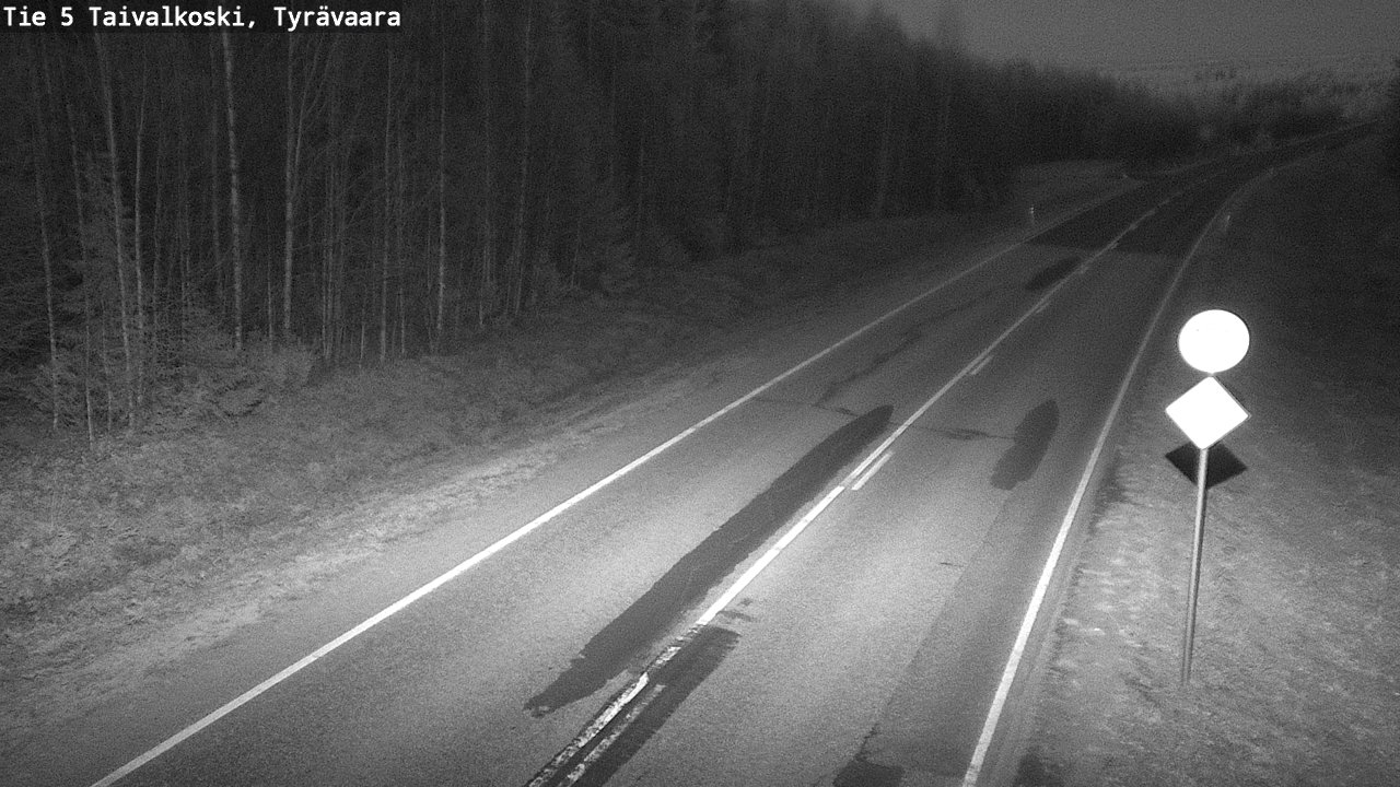Weather Camera Image Road 5 Taivalkoski, Tyrävaara, Taivalkoski, Pohjois-Pohjanmaa