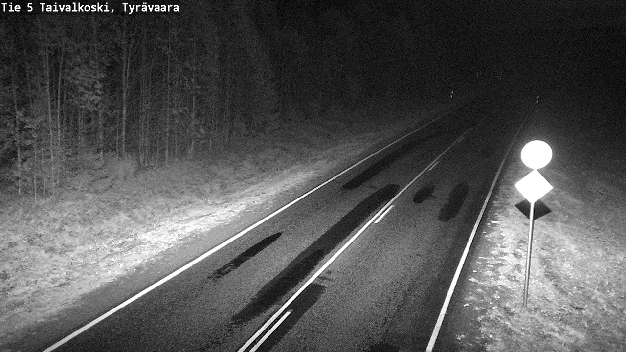 Weather Camera Image Road 5 Taivalkoski, Tyrävaara, Taivalkoski, Pohjois-Pohjanmaa