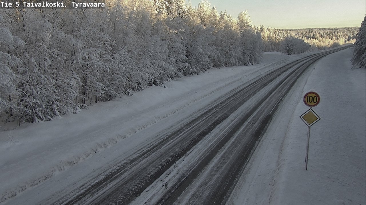 Weather Camera Image Road 5 Taivalkoski, Tyrävaara, Taivalkoski, Pohjois-Pohjanmaa