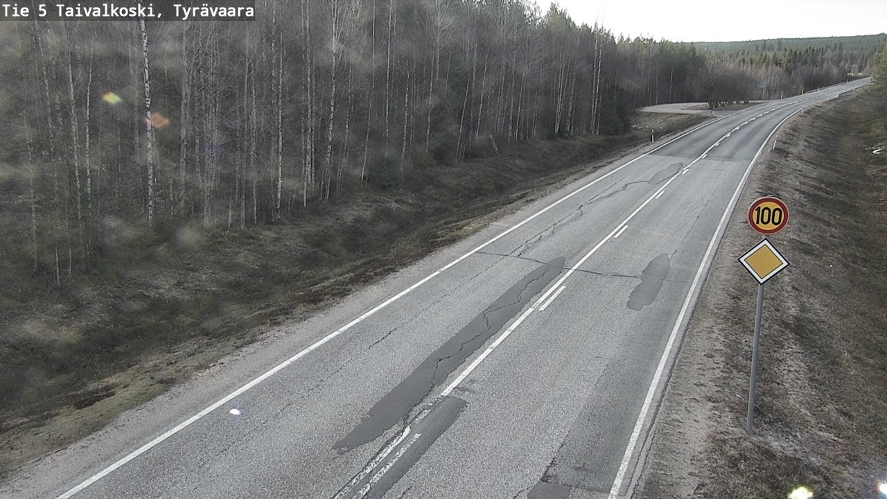 Weather Camera Image Road 5 Taivalkoski, Tyrävaara, Taivalkoski, Pohjois-Pohjanmaa