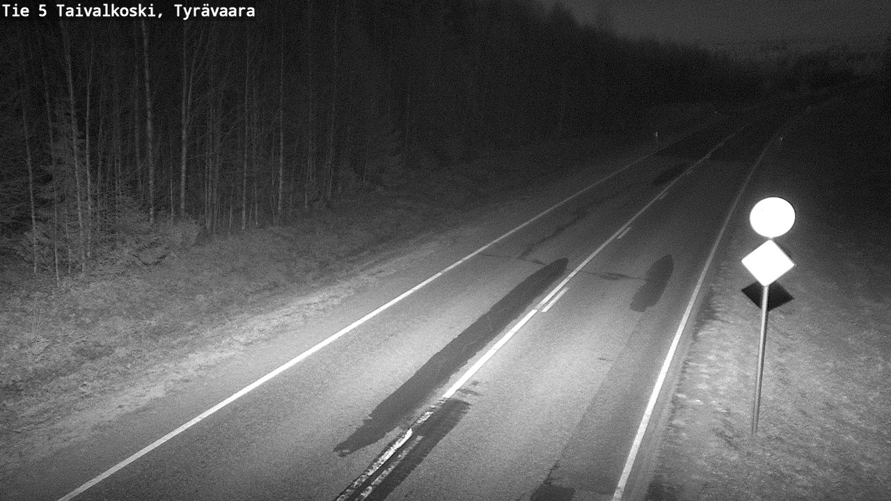 Weather Camera Image Road 5 Taivalkoski, Tyrävaara, Taivalkoski, Pohjois-Pohjanmaa