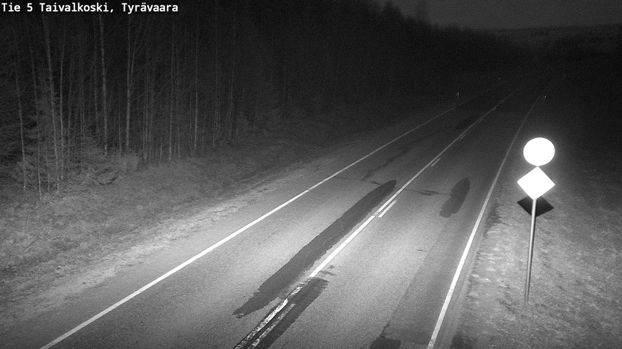 Weather Camera Image Road 5 Taivalkoski, Tyrävaara, Taivalkoski, Pohjois-Pohjanmaa