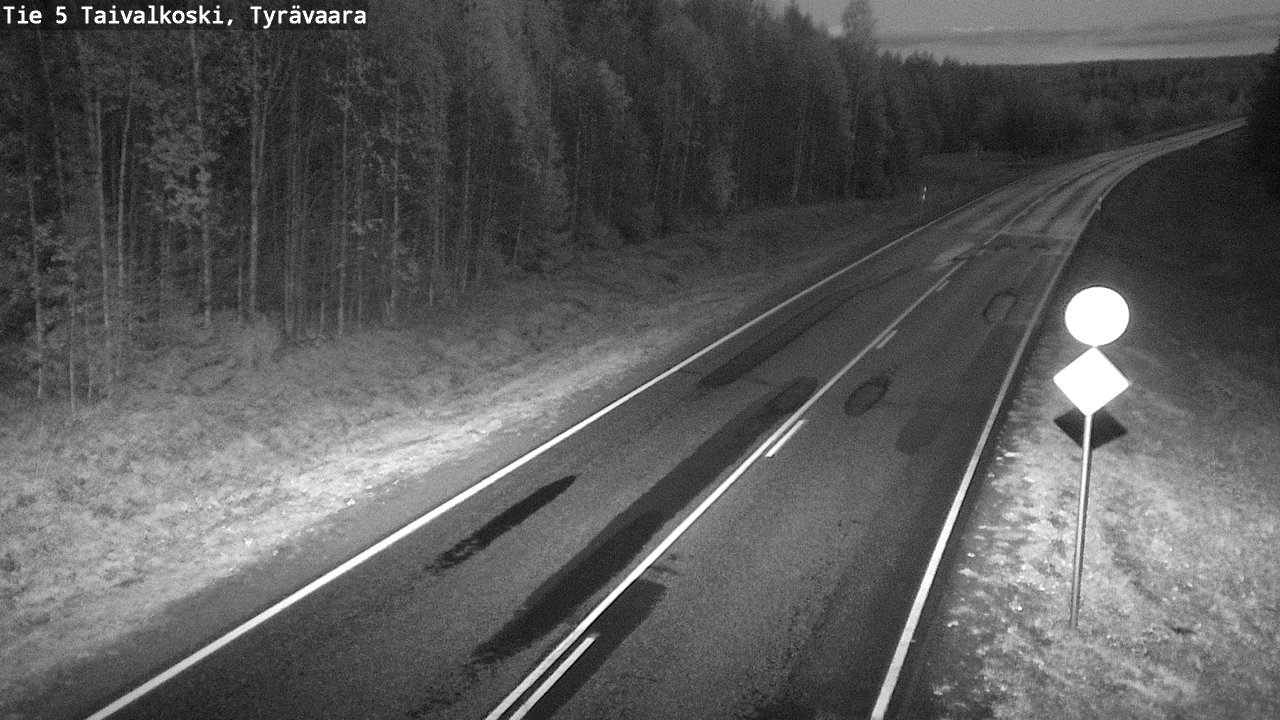 Weather Camera Image Road 5 Taivalkoski, Tyrävaara, Taivalkoski, Pohjois-Pohjanmaa