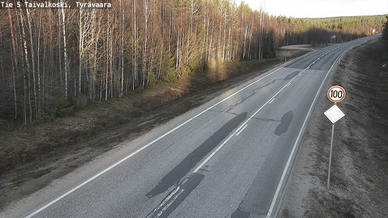 Weather Camera Image Road 5 Taivalkoski, Tyrävaara, Taivalkoski, Pohjois-Pohjanmaa