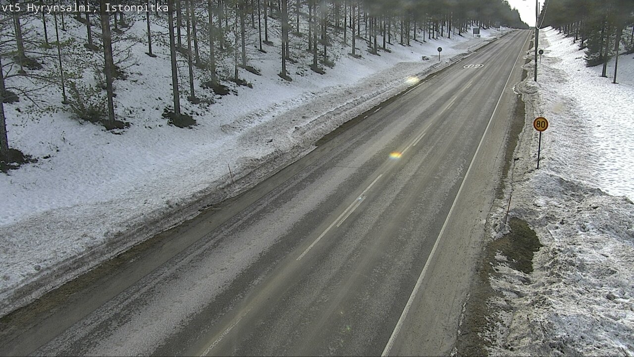 Weather Camera Image Väg 5 Hyrynsalmi, Istonpitkä, Hyrynsalmi, Kainuu