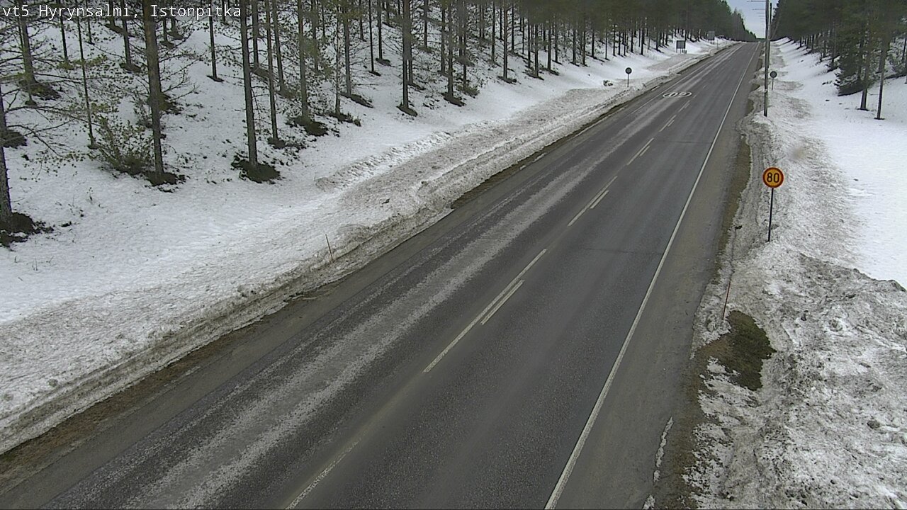 Weather Camera Image Väg 5 Hyrynsalmi, Istonpitkä, Hyrynsalmi, Kainuu