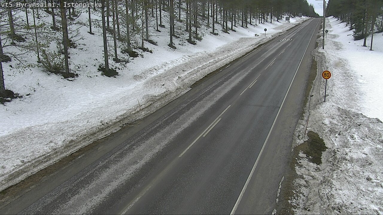 Weather Camera Image Väg 5 Hyrynsalmi, Istonpitkä, Hyrynsalmi, Kainuu