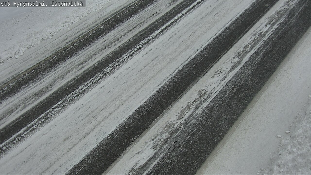 Weather Camera Image Väg 5 Hyrynsalmi, Istonpitkä, Hyrynsalmi, Kainuu