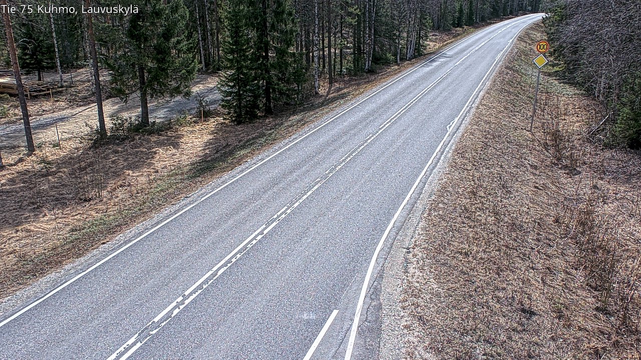 Weather Camera Image Väg 75 Kuhmo, Lauvuskylä, Kuhmo, Kainuu