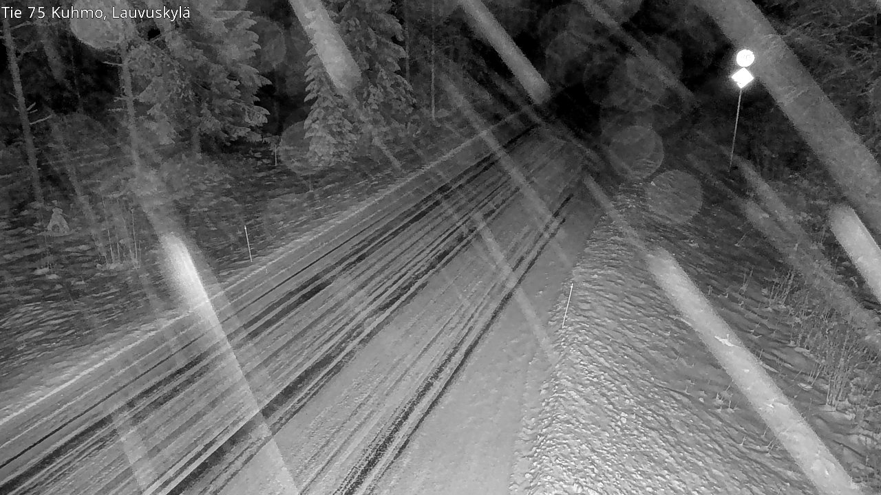 Weather Camera Image Väg 75 Kuhmo, Lauvuskylä, Kuhmo, Kainuu