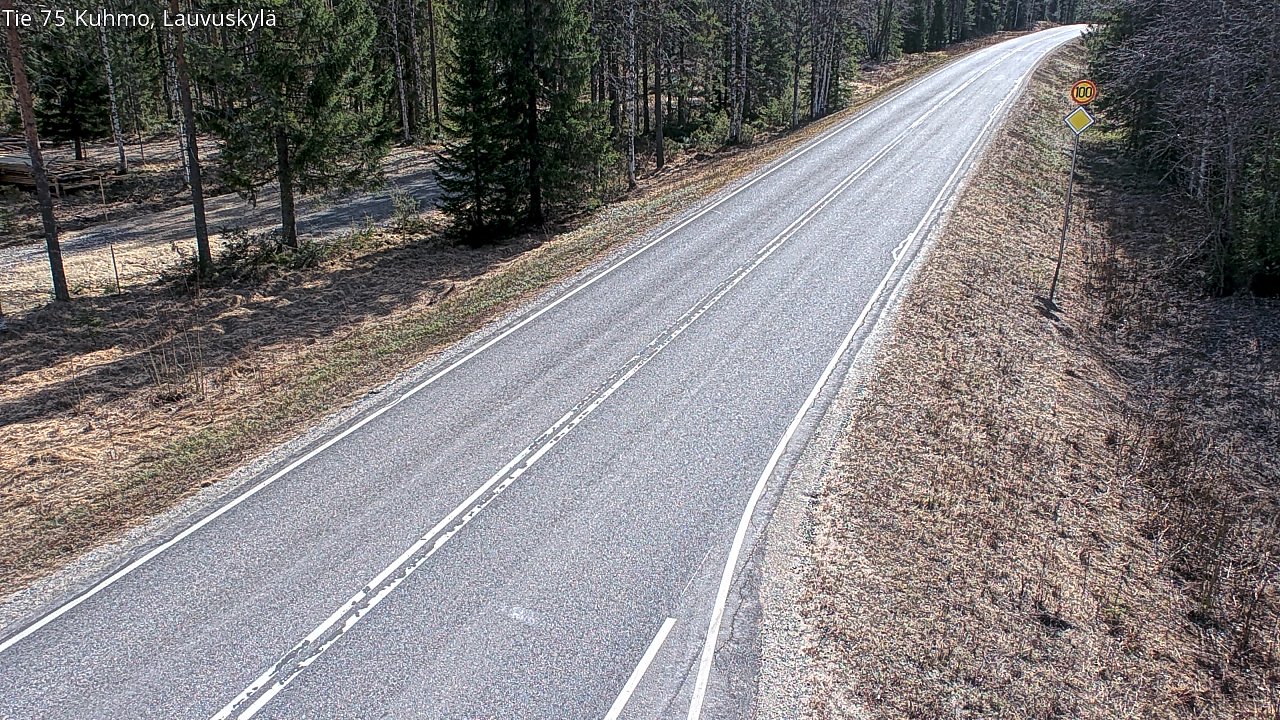 Weather Camera Image Väg 75 Kuhmo, Lauvuskylä, Kuhmo, Kainuu