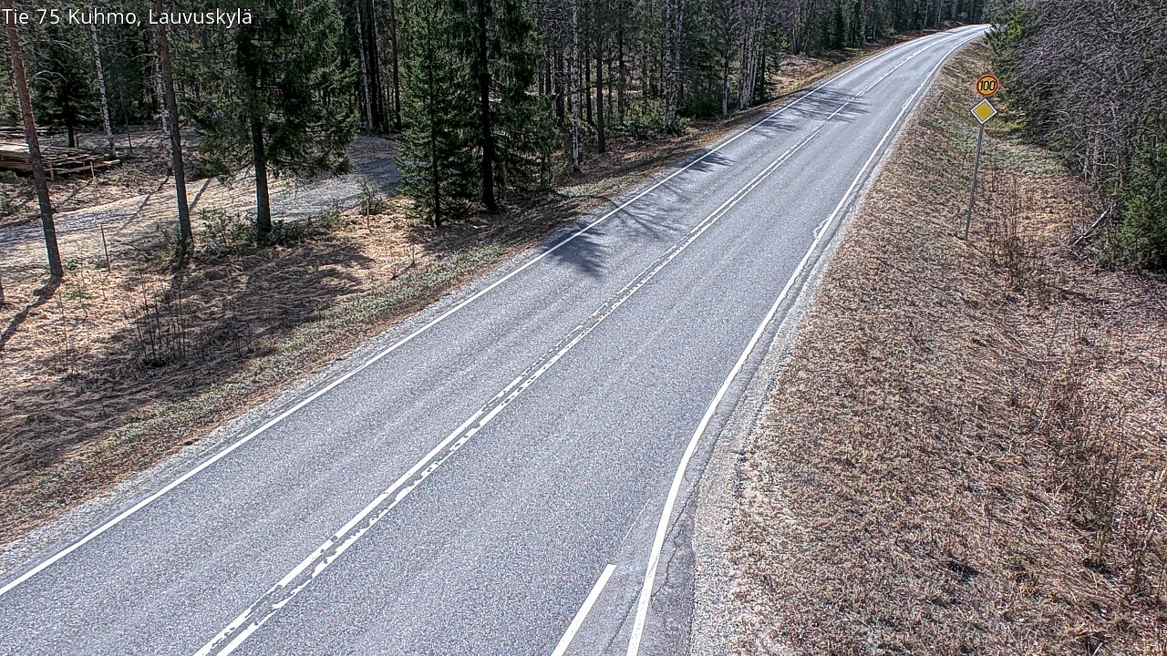 Weather Camera Image Väg 75 Kuhmo, Lauvuskylä, Kuhmo, Kainuu