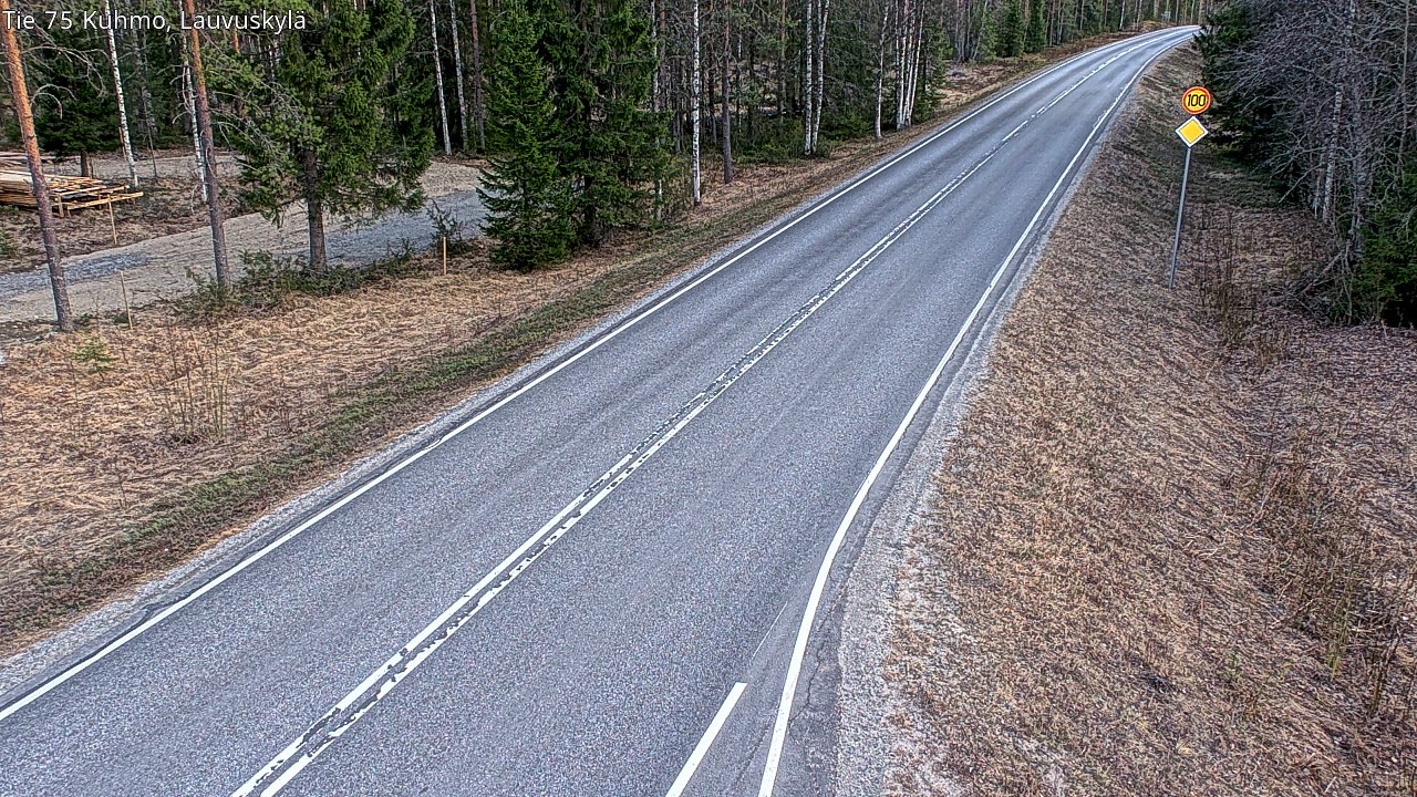 Weather Camera Image Väg 75 Kuhmo, Lauvuskylä, Kuhmo, Kainuu