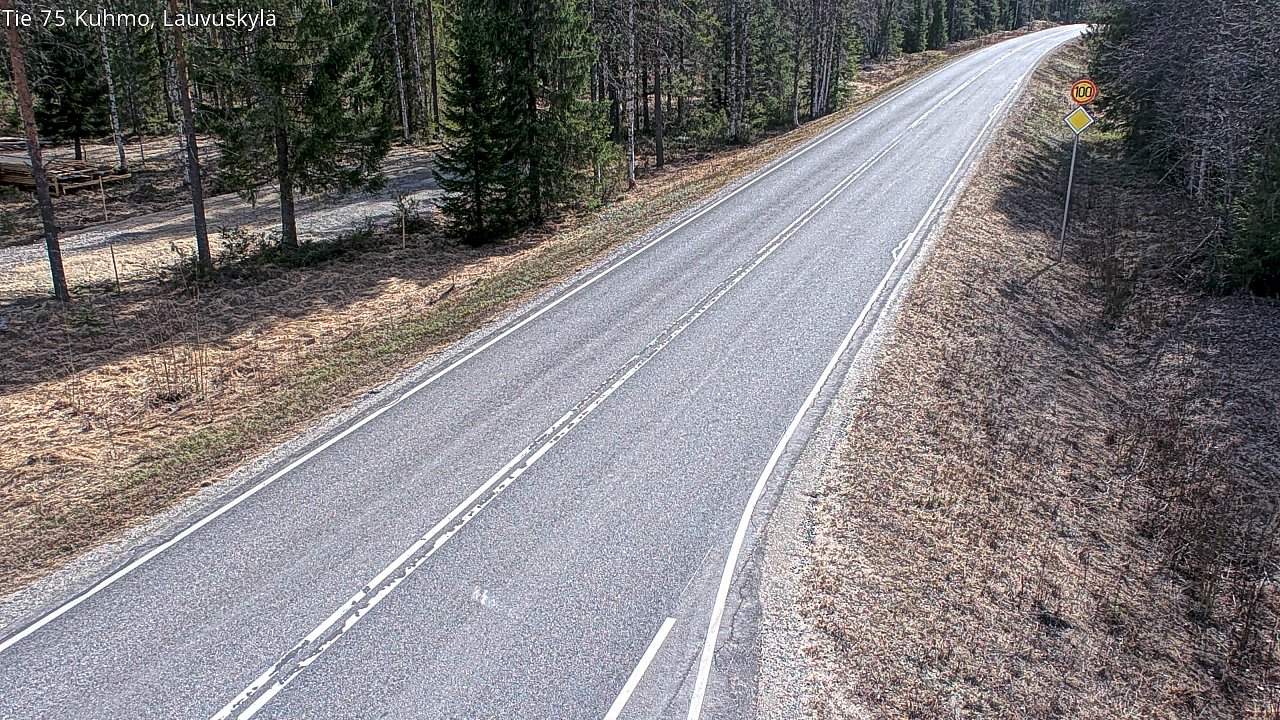 Weather Camera Image Väg 75 Kuhmo, Lauvuskylä, Kuhmo, Kainuu