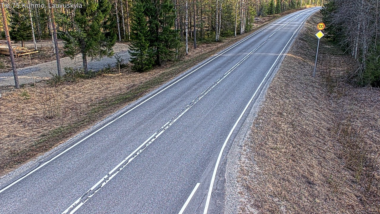 Weather Camera Image Väg 75 Kuhmo, Lauvuskylä, Kuhmo, Kainuu