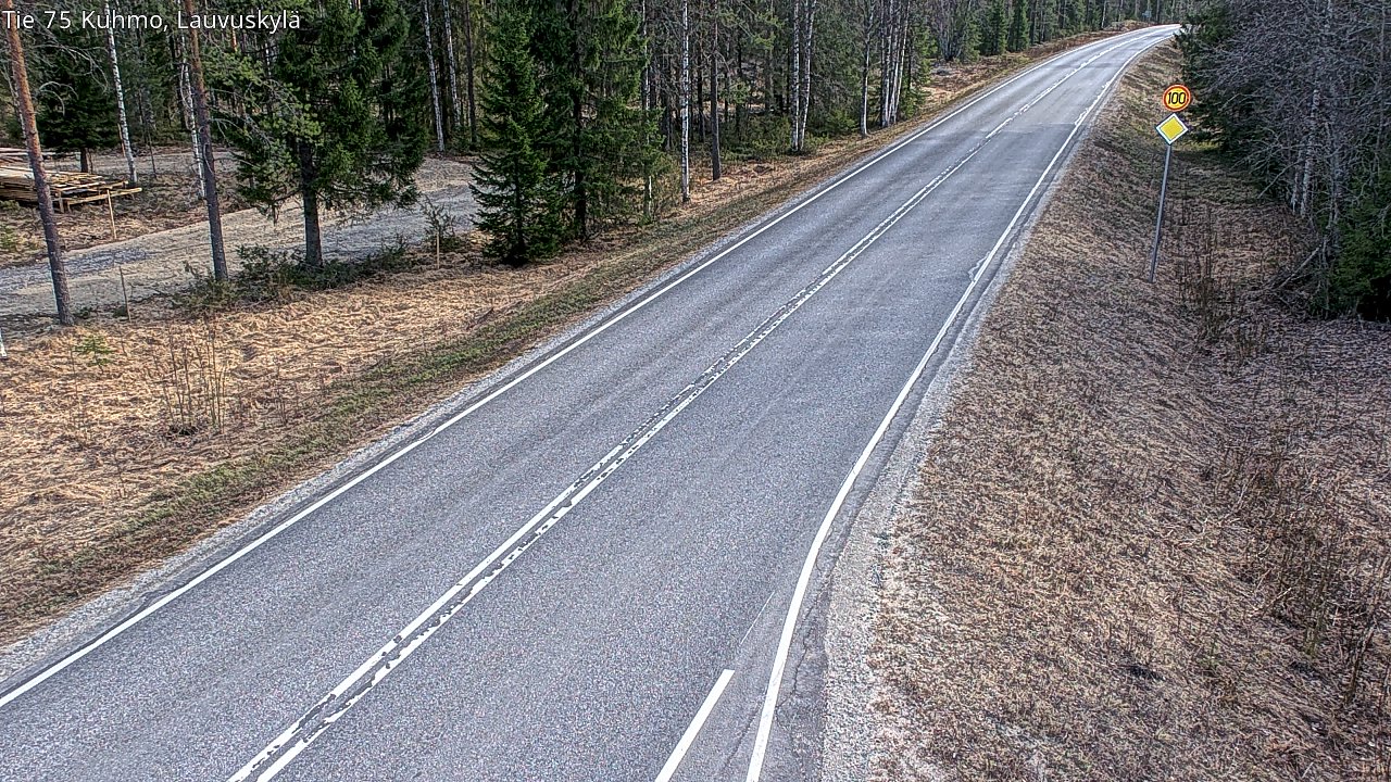 Weather Camera Image Väg 75 Kuhmo, Lauvuskylä, Kuhmo, Kainuu