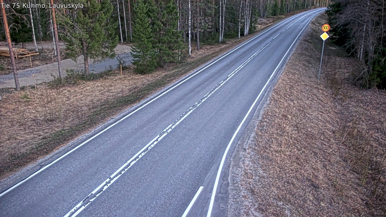 Weather Camera Image Väg 75 Kuhmo, Lauvuskylä, Kuhmo, Kainuu