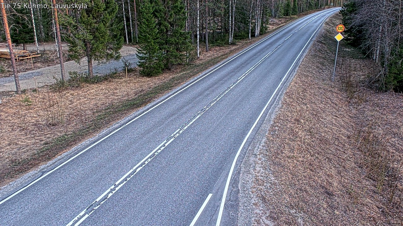 Weather Camera Image Väg 75 Kuhmo, Lauvuskylä, Kuhmo, Kainuu