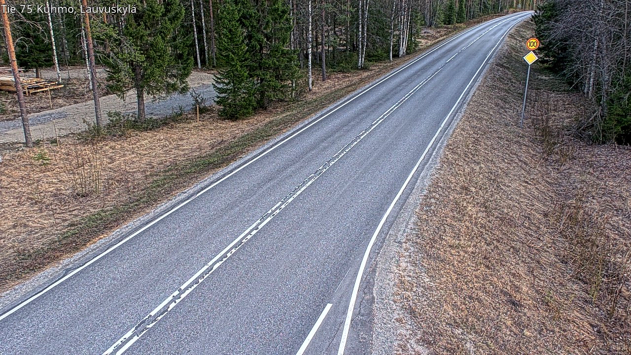 Weather Camera Image Väg 75 Kuhmo, Lauvuskylä, Kuhmo, Kainuu