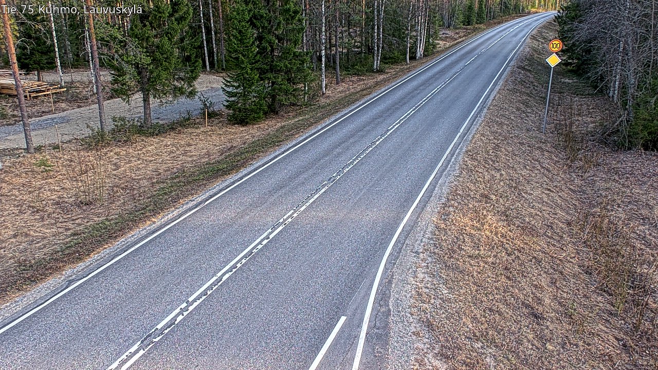 Weather Camera Image Väg 75 Kuhmo, Lauvuskylä, Kuhmo, Kainuu