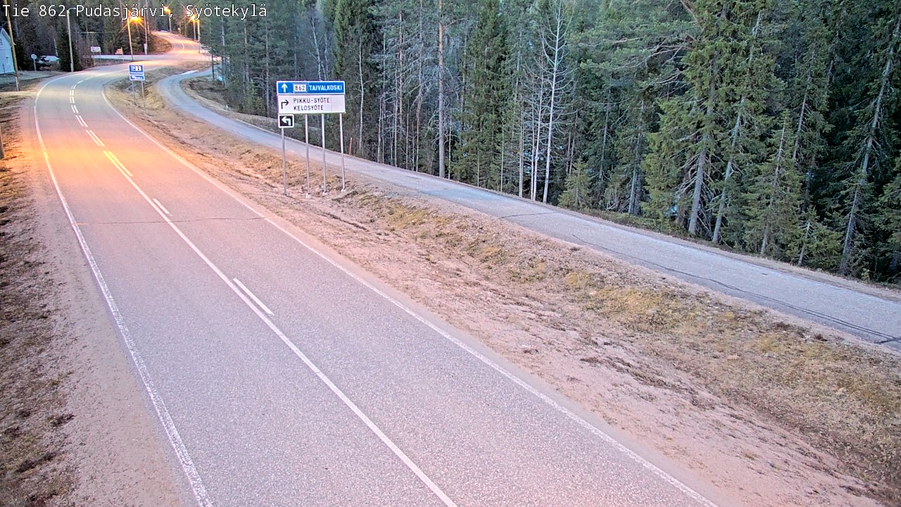 Weather Camera Image Väg 862 Pudasjärvi, Syötekylä, Pudasjärvi, Pohjois-Pohjanmaa