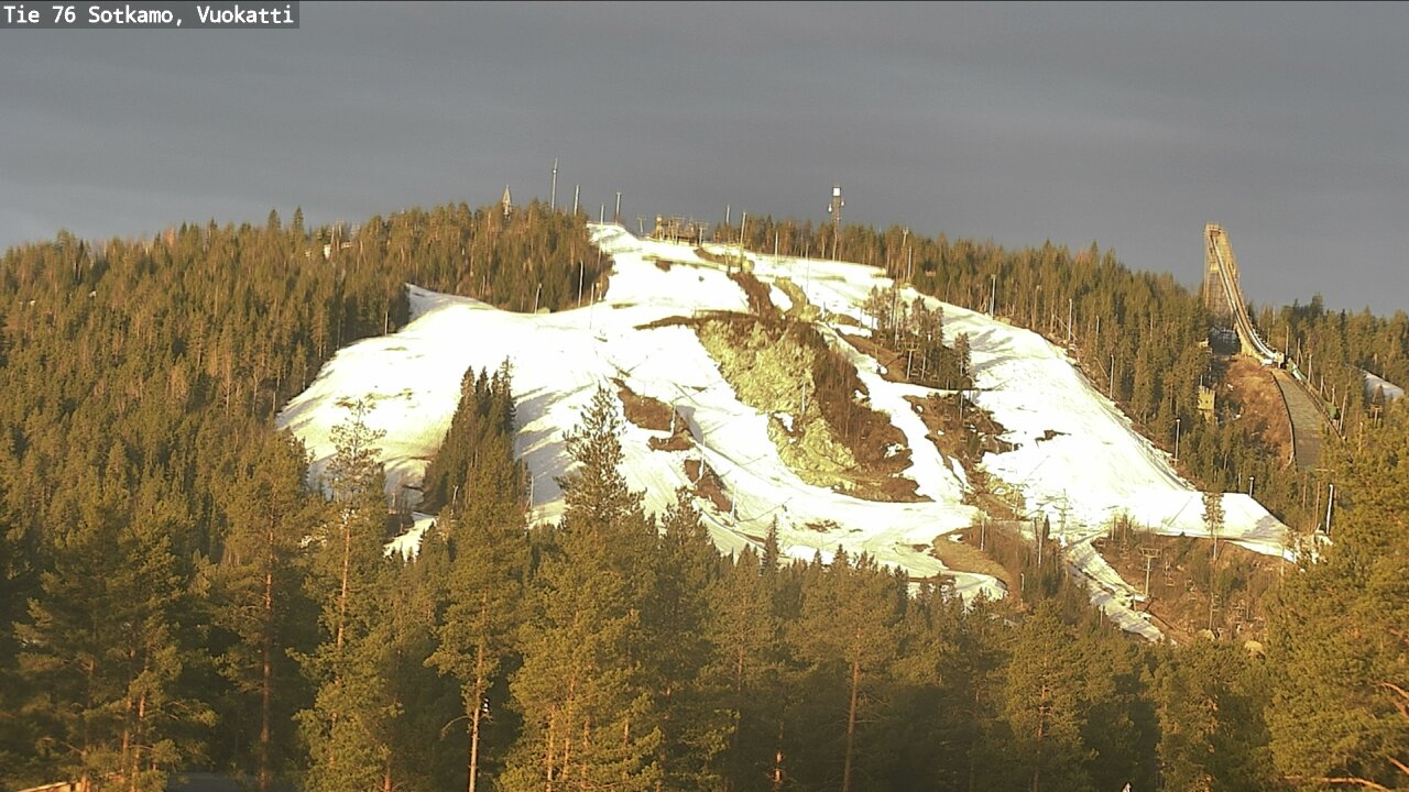 Weather Camera Image Väg 76 Sotkamo, Vuokatti, Sotkamo, Kainuu