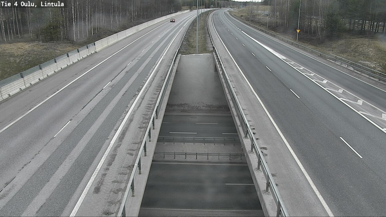 Weather Camera Image Väg 4 Uleåborg, Lintula, Oulu, Pohjois-Pohjanmaa
