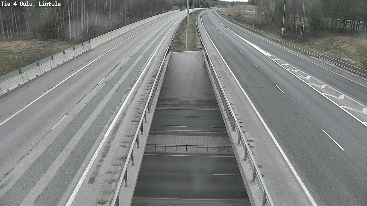Weather Camera Image Väg 4 Uleåborg, Lintula, Oulu, Pohjois-Pohjanmaa