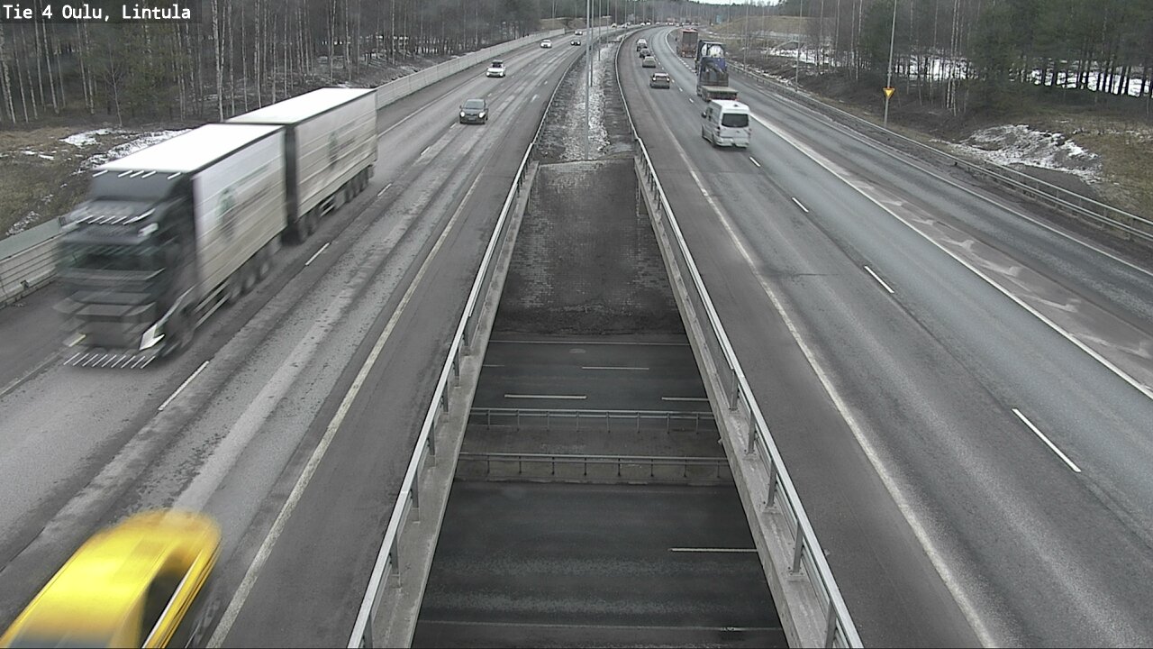 Weather Camera Image Road 4 Oulu, Lintula, Oulu, Pohjois-Pohjanmaa