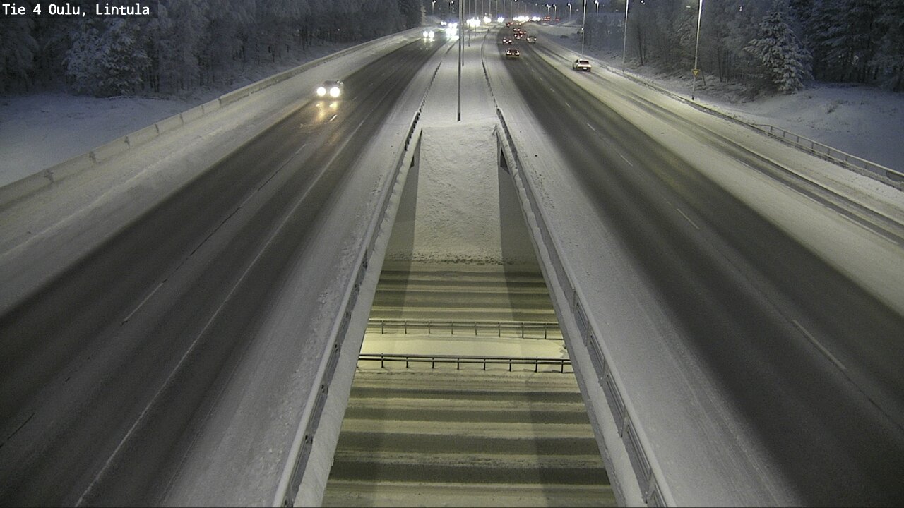 Weather Camera Image Väg 4 Uleåborg, Lintula, Oulu, Pohjois-Pohjanmaa