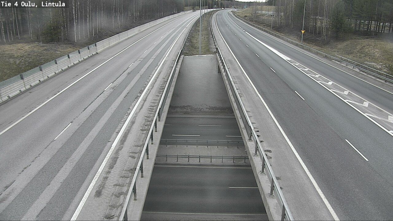 Weather Camera Image Väg 4 Uleåborg, Lintula, Oulu, Pohjois-Pohjanmaa