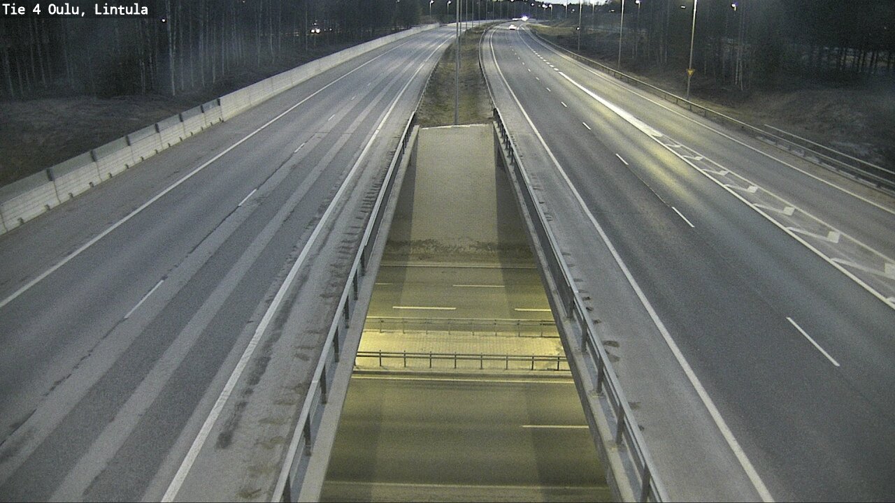 Weather Camera Image Väg 4 Uleåborg, Lintula, Oulu, Pohjois-Pohjanmaa