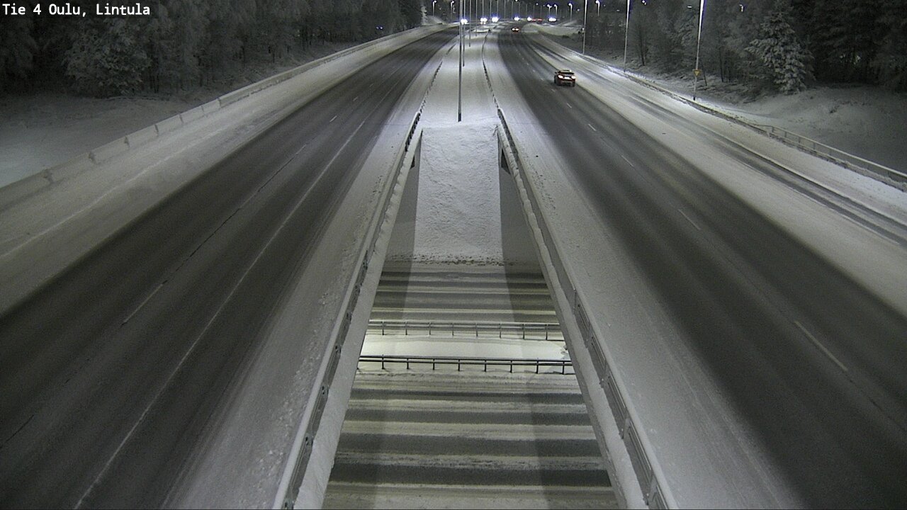 Weather Camera Image Väg 4 Uleåborg, Lintula, Oulu, Pohjois-Pohjanmaa