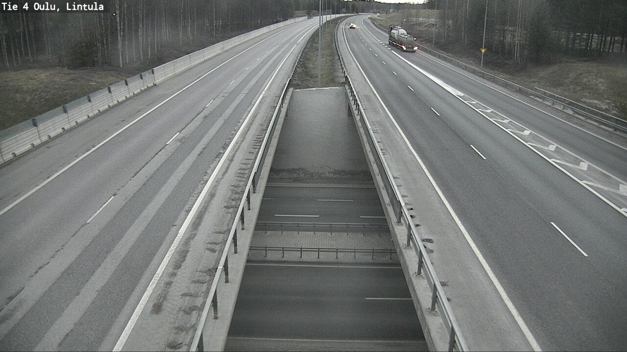 Weather Camera Image Väg 4 Uleåborg, Lintula, Oulu, Pohjois-Pohjanmaa
