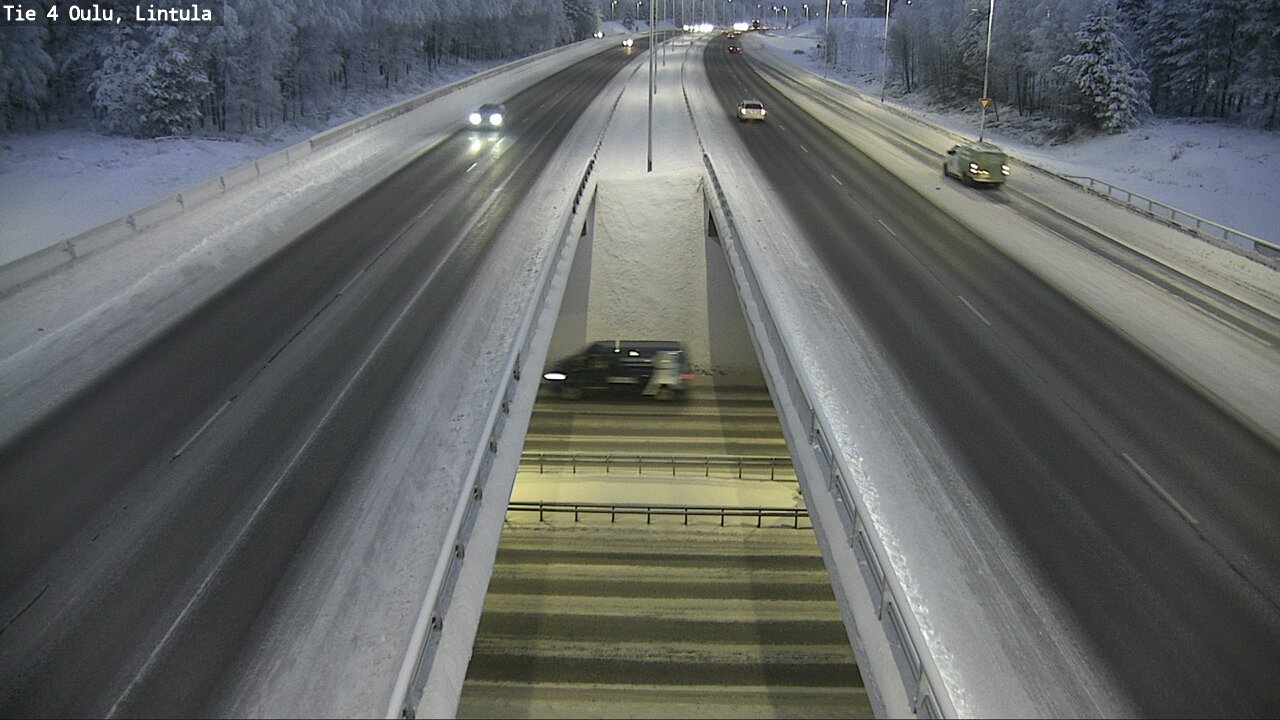 Weather Camera Image Väg 4 Uleåborg, Lintula, Oulu, Pohjois-Pohjanmaa