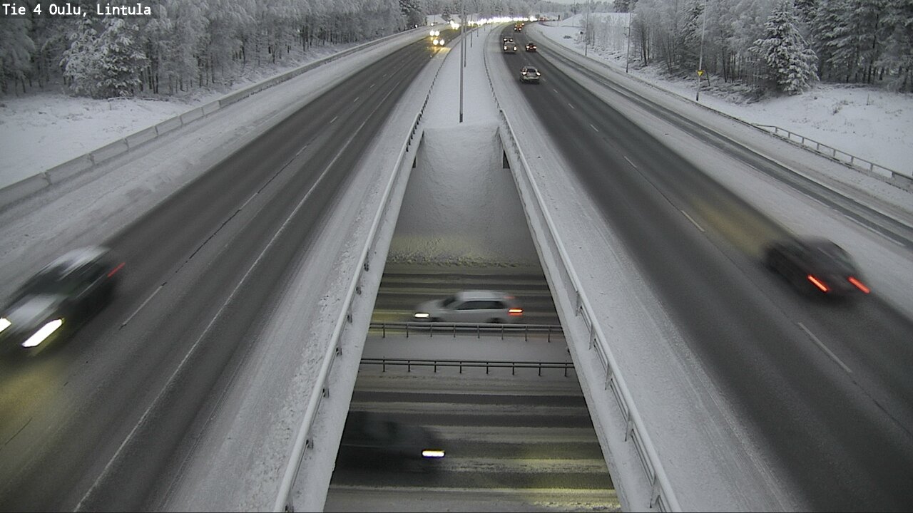 Weather Camera Image Väg 4 Uleåborg, Lintula, Oulu, Pohjois-Pohjanmaa
