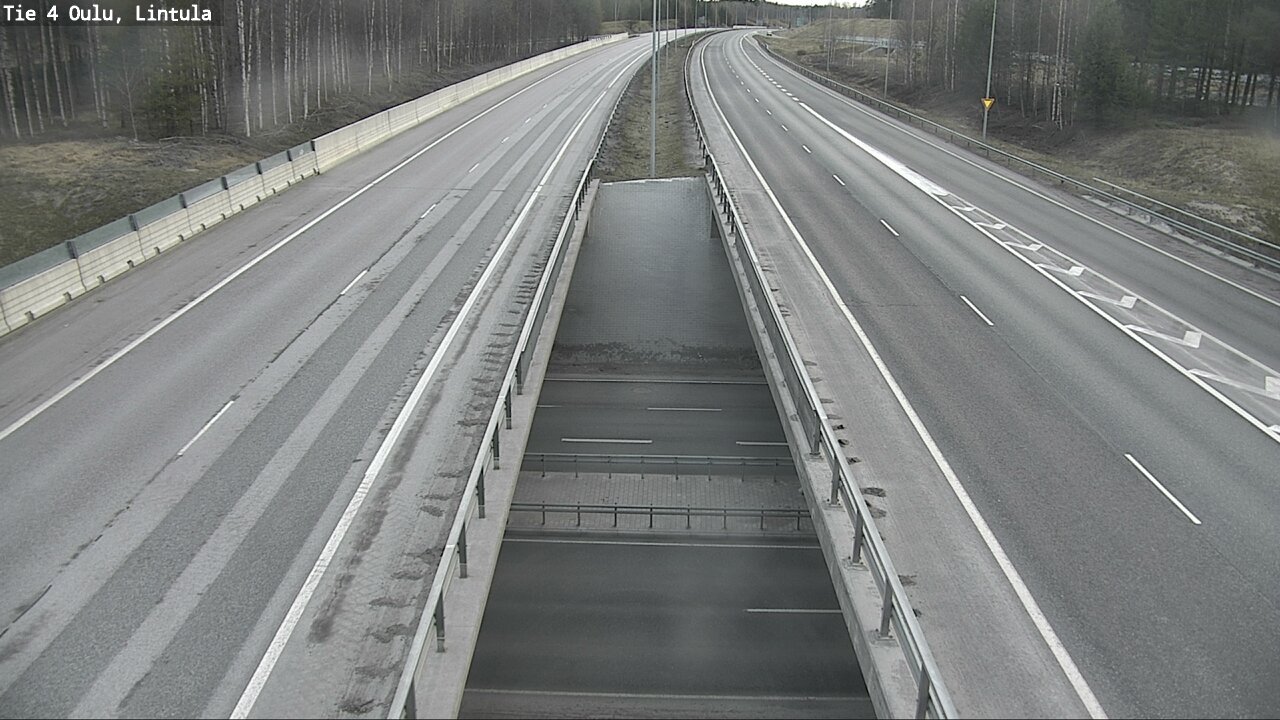 Weather Camera Image Väg 4 Uleåborg, Lintula, Oulu, Pohjois-Pohjanmaa