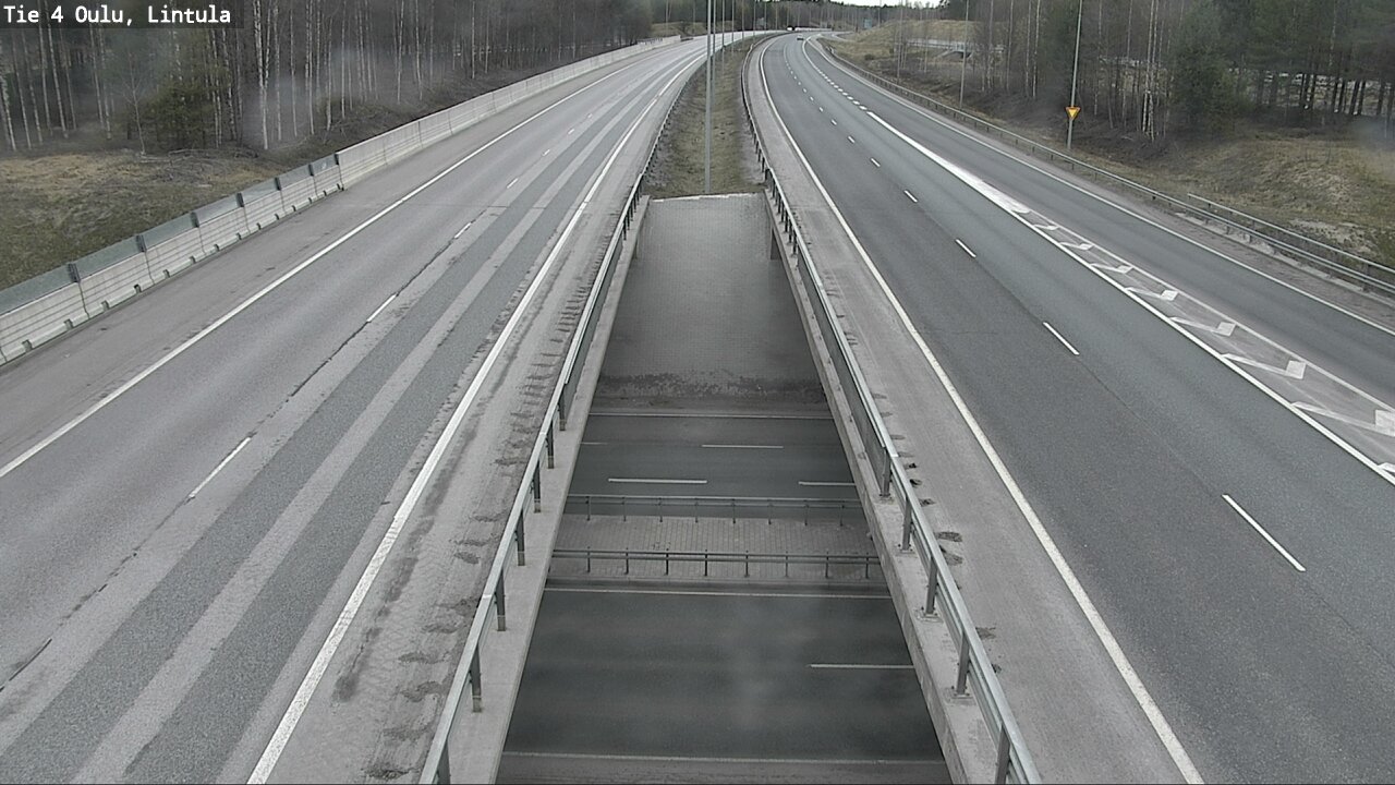 Weather Camera Image Väg 4 Uleåborg, Lintula, Oulu, Pohjois-Pohjanmaa